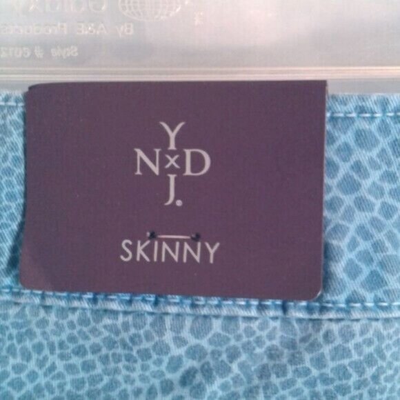 NYDJ Size 10 Jeans Womens Denim Skinny Blue Lift Tuck Slimming Fit NEW - Picture 3 of 14